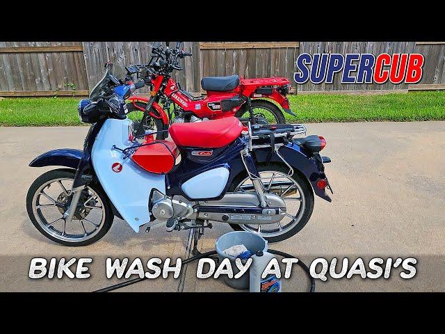 Bike wash day // Scrubbing down the Honda Super Cub and Trail 125