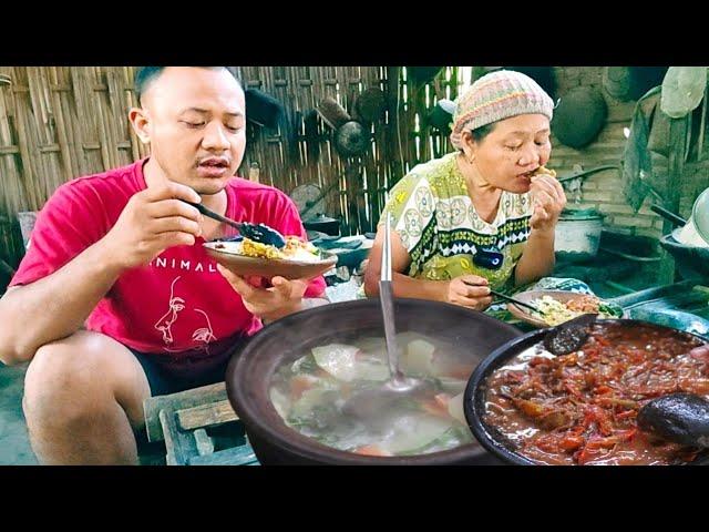 Masak sayur bobor pepaya, lauk peyek kecambah sambal teri