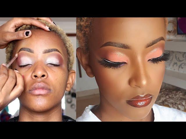 HOW TO START DOING MAKEUP ON CLIENTS// MAKEUP ARTIST TUTORIAL