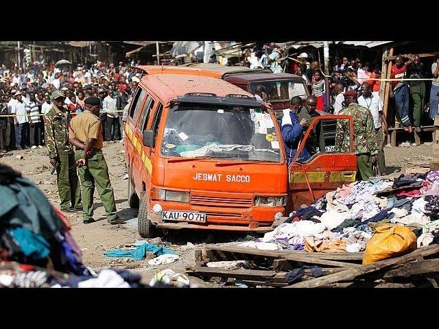 Deadly blasts hit Nairobi as hundreds of tourists flee Kenya