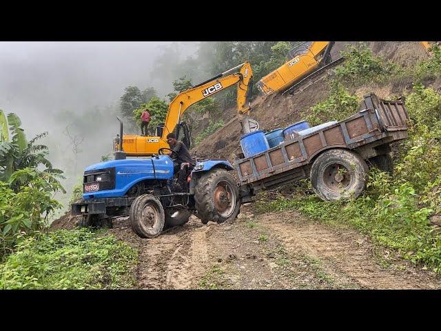 Difficult for Tractor Turning on Road-JCB and Volvo Excavator Widening Mountain Road Turn