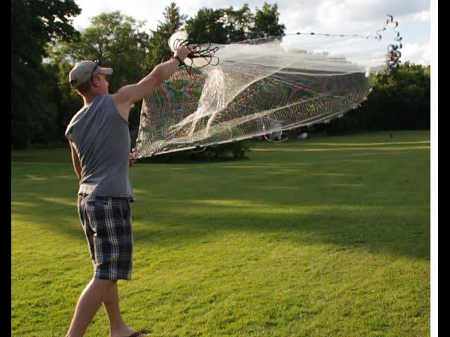 Easy Way to Throw a Cast Net! Throwing The Easy Way!