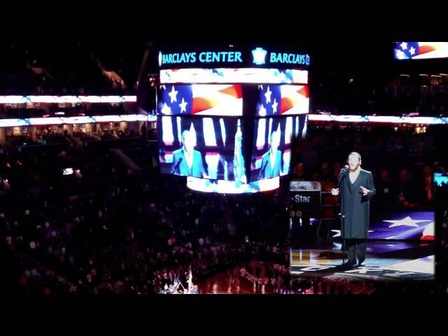 Cantor Yaakov 'Yanky' Lemmer Sings US National Anthem at Barclay's Center