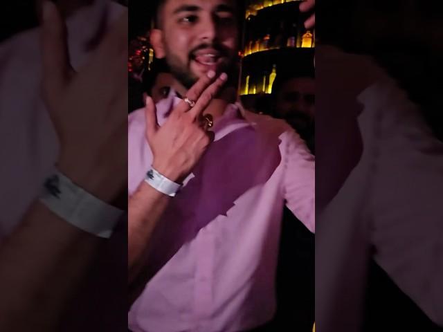 Meet elvish yadav ️ night party@ElvishYadavVlogs #trending #vlog #trendingvideo