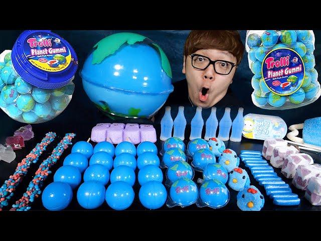 【ASMR】 GIANT PLANET GUMMY& BLUE DESSERTS【EATING SOUND】【POPPING JELLY】【MUKBANG】