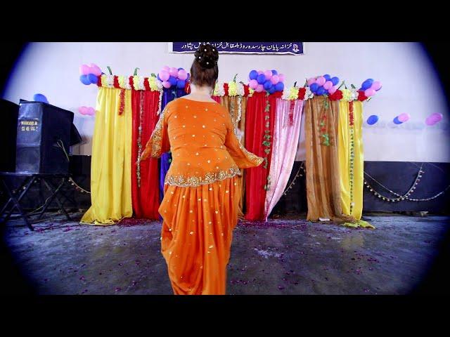 Fatima Gul Garam Logaray New Dance On Stage