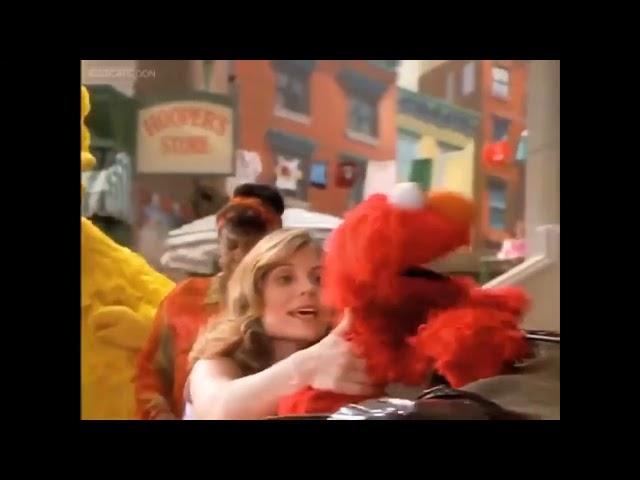 Elmo’s Blanket Chase And Riding To GrouchLand USA In BackWards Elmo In GrouchLand/Full Scene)