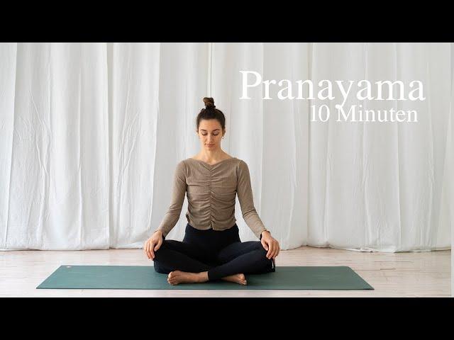 Pranayama | Nadi Shodhana Yoga Atemübung | Wechselatmung für Entspannung & Konzentration