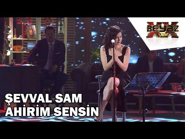 Şevval Sam'dan Muhteşem Bir Neşet Ertaş Parçası!  - Beyaz Show