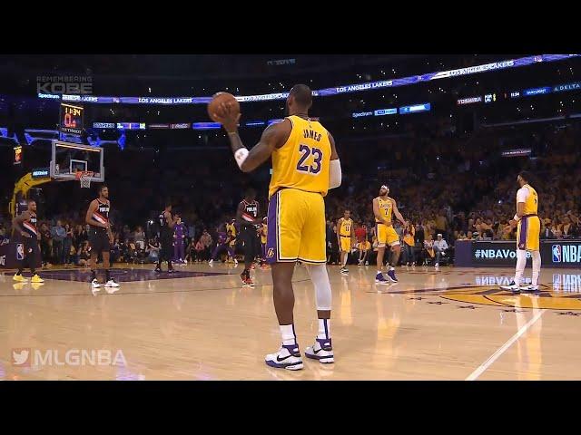 Lakers opened the game doing a 24-second clock violation in honor of Kobe Bryant