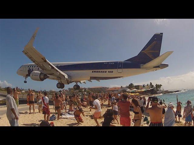 Airplane low pass! St.Maarten, Maho beach..