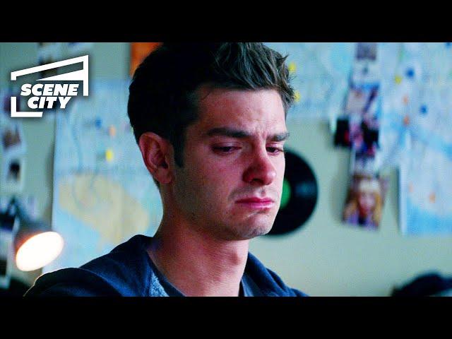 Peter Watches Gwen's Graduation Speech | The Amazing Spider-Man 2 (Andrew Garfield, Emma Stone)
