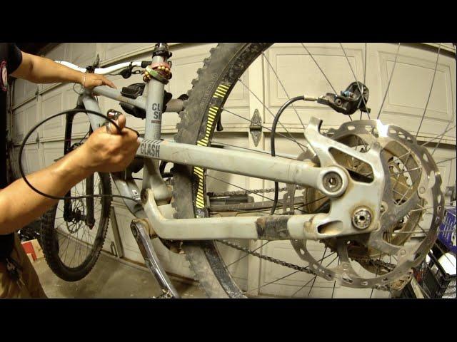 Installing Amazon Hydraulic Disc Brakes | Full Suspension MTB | Commencal Clash | Pro E4 | 4 Piston