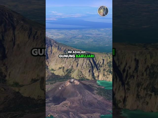 Gunung Berapi Tumbuh dari Dasar Danau #shorts #rinjani #gunungberapi