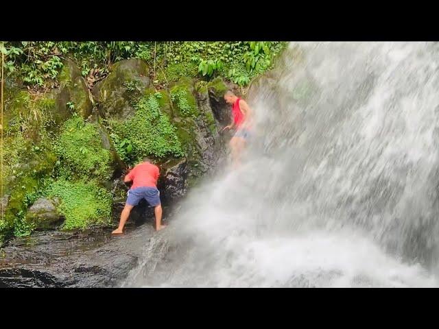 DANGEROUS MOVES AT BONGOLANON FALLS