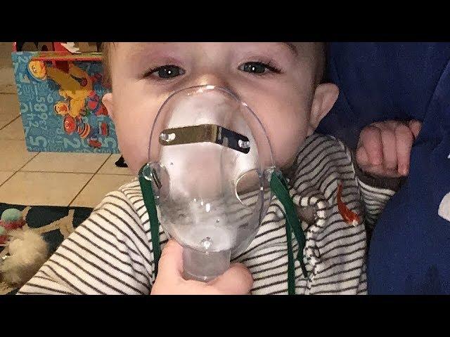 BABY DOES OWN BREATHING TREATMENT (Video for Parents)