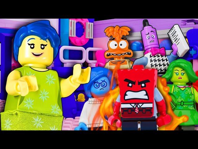 I built EVERY Inside Out 2 LEGO set...