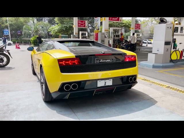 Lamborghini Gallardo Bicolore w/ Quick Silver Exhaust | LOUD Start-up & fly-bys.