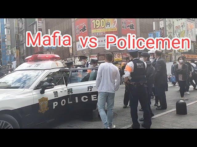 Mafia VS Policemen in japan