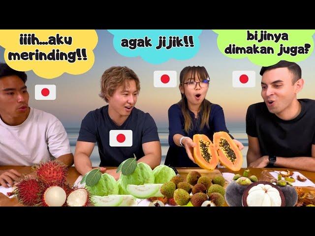 KAYAK ANAK TK!! BINGUNG DAN HEBOHNYA TEMEN-TEMEN JEPANG NYOBAIN BUAH INDONESIA BIKIN NGAKAK