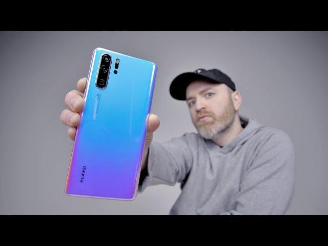 Huawei P30 Pro Unboxing - Is The Galaxy S10 In Trouble?