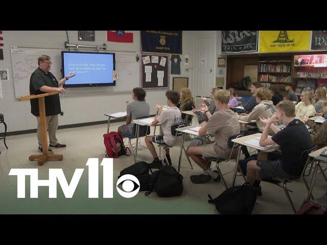 Magnet Cove freshman seminar teaches basic life skills