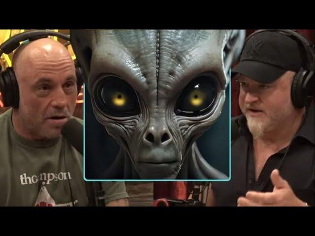 Joe Rogan & Luis Elizondo Speak On If Aliens Exist, Would They Be Good Or Evil!#joerogan