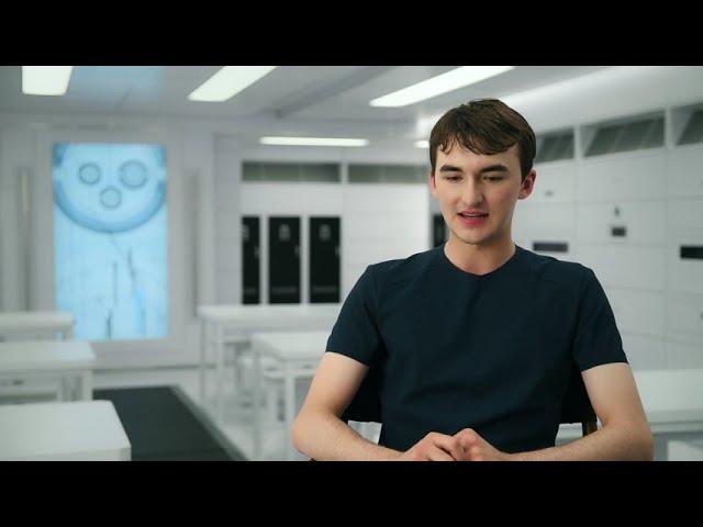 Isaac Hempstead Wright - "Edward" -