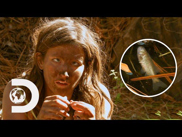 Survivalist Kills All The Food After Pooping In The Water! | Naked And Afraid