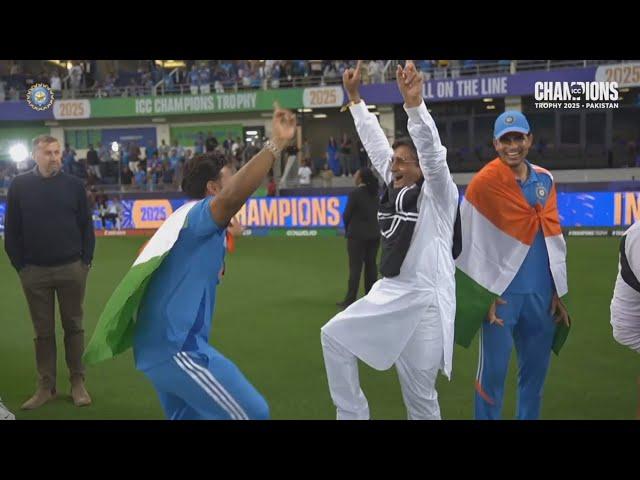 Shubman gill dance with Father after India win Champions Trophy 2025