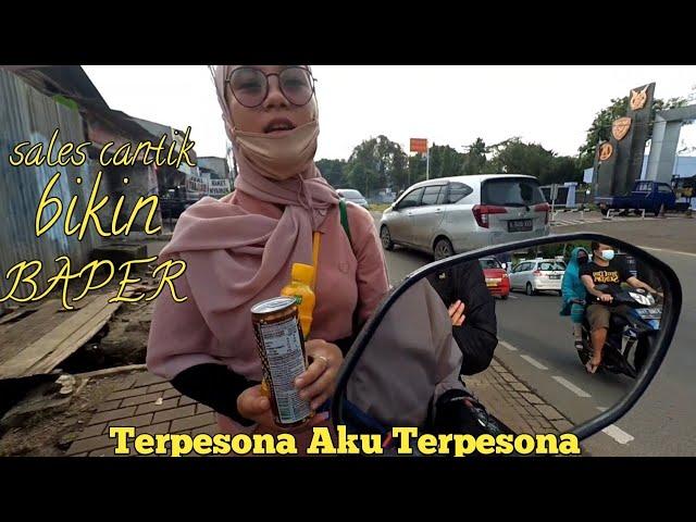 SALES CANTIK PENJUAL MINUMAN