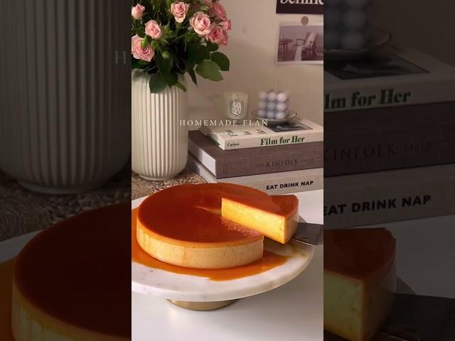 Flan:• 5 eggs•385ml evaporated milk•150ml condensed milk•vanilla Caramel: •80gr sugar,100 water