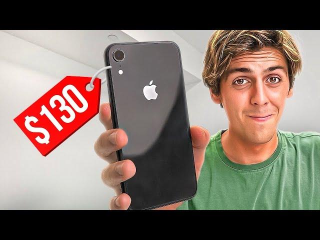 iPhone XR in 2023 Worth It ⁉️ (DON'T Be Fooled.)