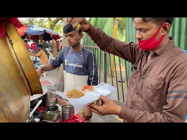 Delhi Style Chole Kulche in Mumbai | Indian Street Food