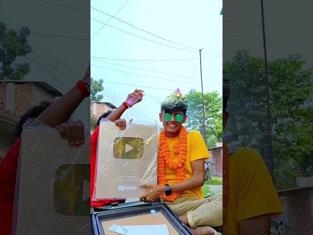 Finally Golden Play Button a Gaya #minivlog #vlogs