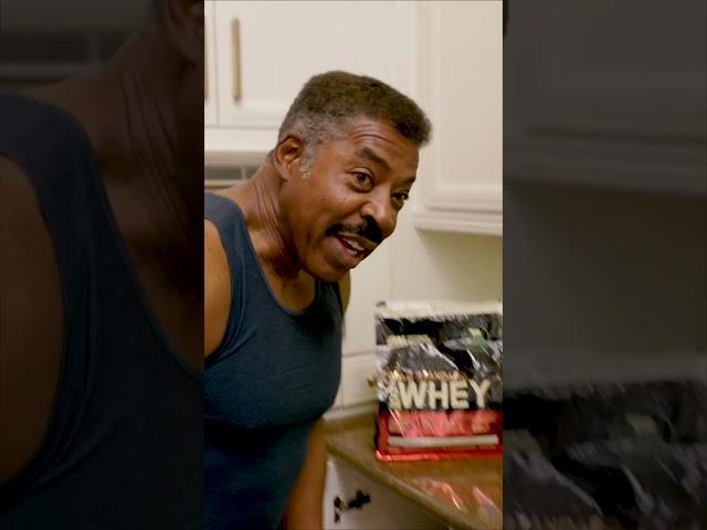 78-year-old Ghostbuster actor Ernie Hudson's protein shake #menshealth