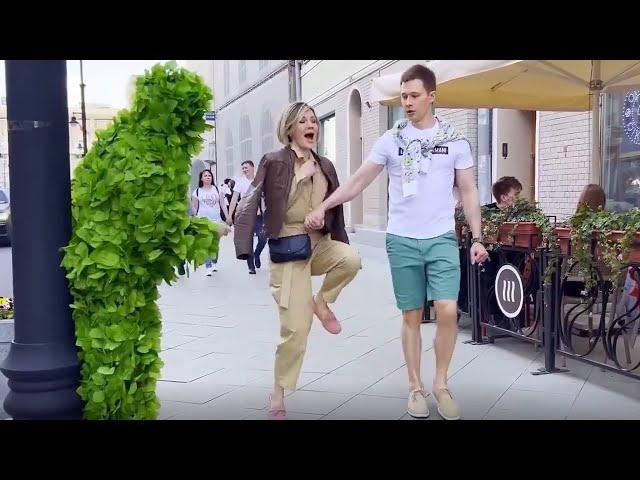 Bushman Scares Beautiful Girls Again! Bushman Prank!