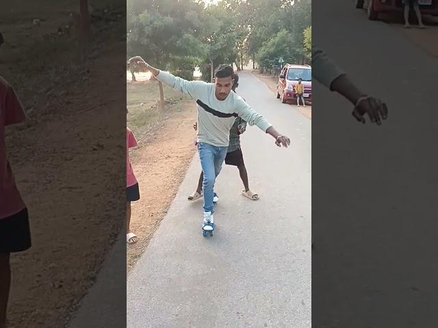 #skatingvideos #brothersketing #youtubeshorts #virelvideo  #practice @BINDASPINKU7077