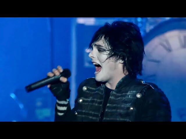 My Chemical Romance - Welcome To The Black Parade (Live from The Black Parade Is Dead!)