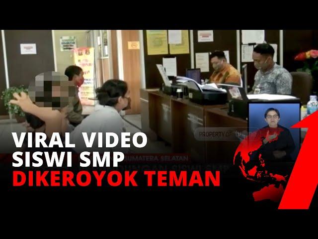 Viral Video Siswi SMP Dikeroyok Teman, 3 Orang Pelaku Dilaporkan ke Pihak Berwajib | tvOne