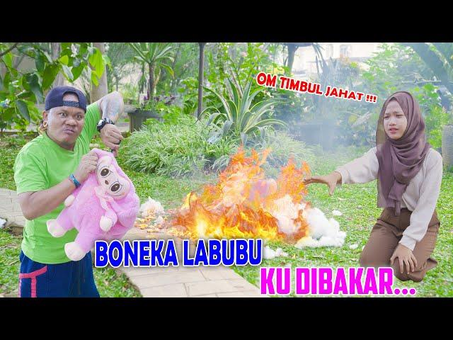 BONEKA LABUBU DINDA DI GUNTING DAN DIBAKAR TIMBUL