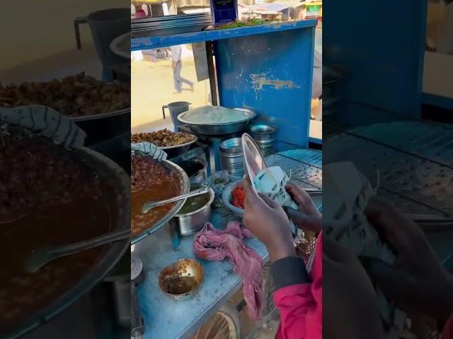 Saste, Tikaau, Hygiene Aur Tasty Chole Bhature Keval ₹30/- Main