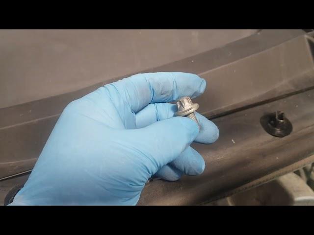 mercedes vito air and oil filter removal (2015)