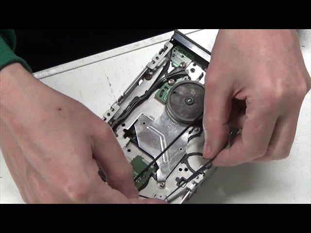 How to repair a Single Sided Disk-drive in a Philips VG-8235/00 MSX 2 Computer