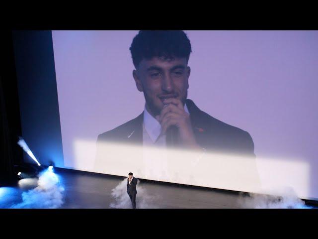 Le discours d'Inoxtag au Grand Rex, pour son documentaire Kaizen