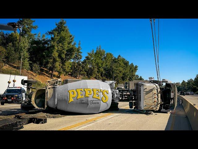 Cement mixer roll over on freeway