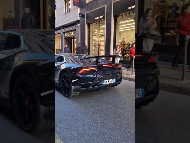 BLACK HURACAN PERFORMANTE #lamborghini #huracan #performante #v10 #lambo #supercars #milan #luxury