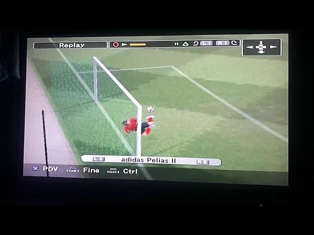 ONLY GAMERS COULD UNDERSTAND! GREAT FREE KICK BY GIANFRANCO ZOLA ON PES 5 PS2!