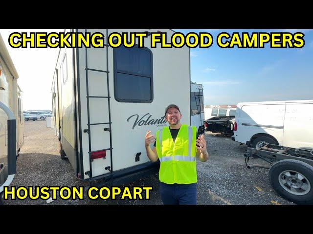 HOUSTON COPART FLOOD CAMPER WALKAROUND