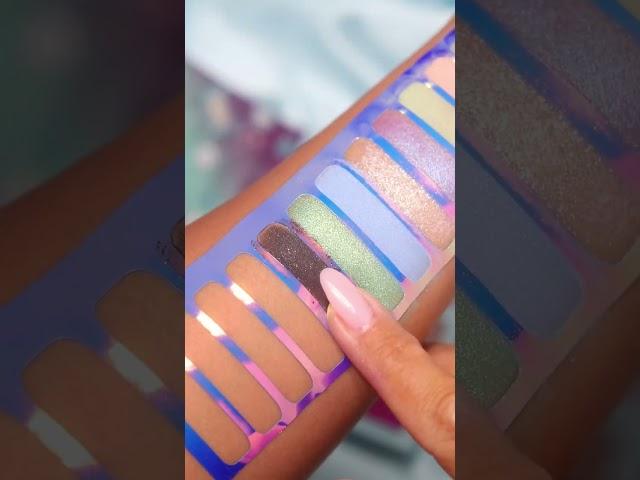 Disney Alice in Wonderland and ColourPop #swatchvideo ! 